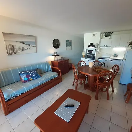 Palmyra Golf Tres Joli 3 Pieces Avec Clim, Piscine Couverte, Vue Golf, Cap D'agde * Agde